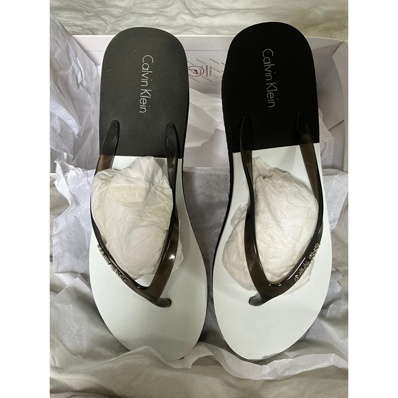 NOS Calvin Klein Black/White BURA Platform flip-flops 9 - Picture 10 of 12